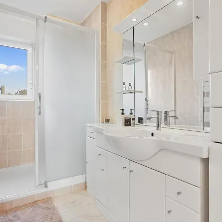 4 Etoiles - Vue - 2 - Parking - Piscine Apartment