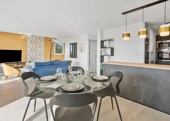 4 Etoiles - Vue - 2 - Parking - Piscine *